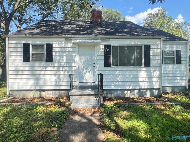 2301 North Rose Drive SW, Huntsville, AL 35805