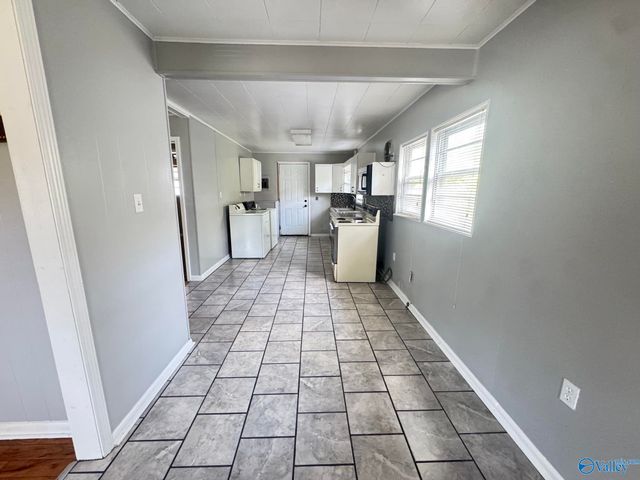 2301 North Rose Drive SW, Huntsville, AL 35805
