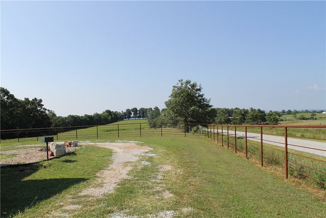 Firetower Road, Compton, AR 72624