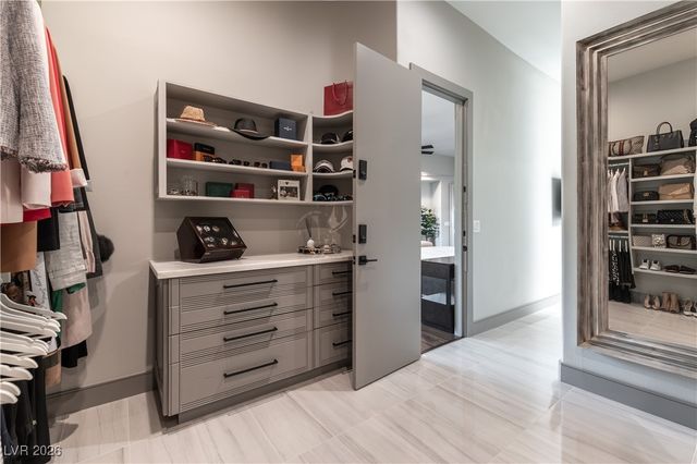 7880 Dana Point Court, Las Vegas, NV 89117