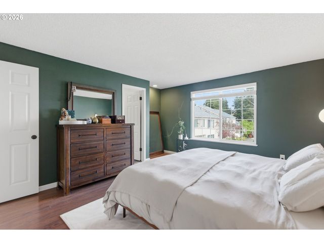 13162 Sw 17TH St, Beaverton, OR 97008