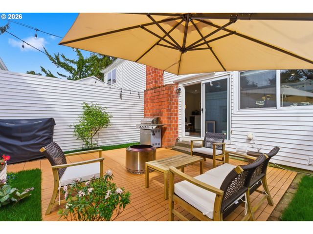 13162 Sw 17TH St, Beaverton, OR 97008