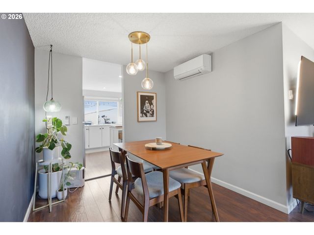 13162 Sw 17TH St, Beaverton, OR 97008