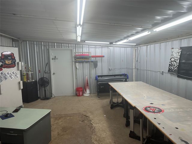 406 E Loop 254, Ranger, TX 76470