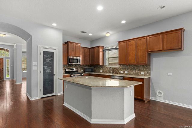 24751 Buck Crk, San Antonio, TX 78255