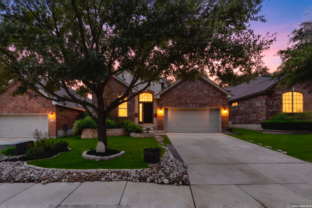 24751 Buck Crk, San Antonio, TX 78255