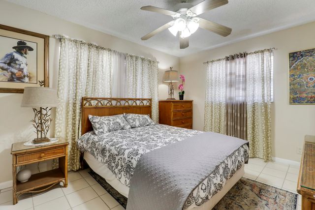 400 Fern Street 1c, Jupiter, FL 33458