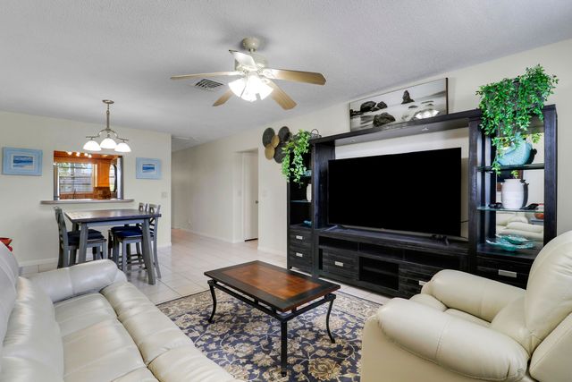 400 Fern Street 1c, Jupiter, FL 33458