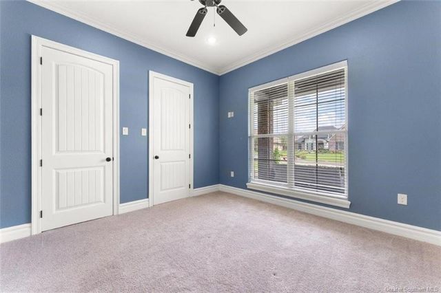 2215 Longue Vue Drive, Lake Charles, LA 70605