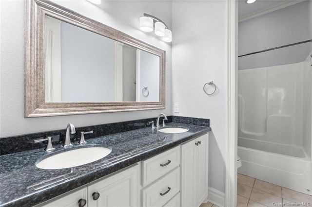 2215 Longue Vue Drive, Lake Charles, LA 70605