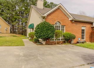 102 CANYON TRAIL, Pelham, AL 35124