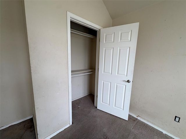 2631 Silvertree Drive, Oklahoma City, OK 73120