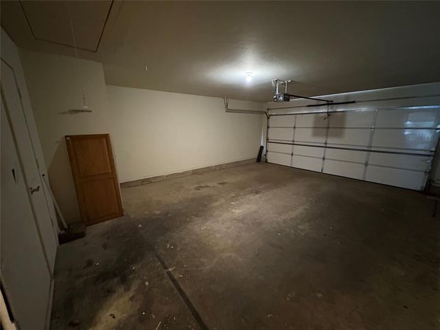 2631 Silvertree Drive, Oklahoma City, OK 73120