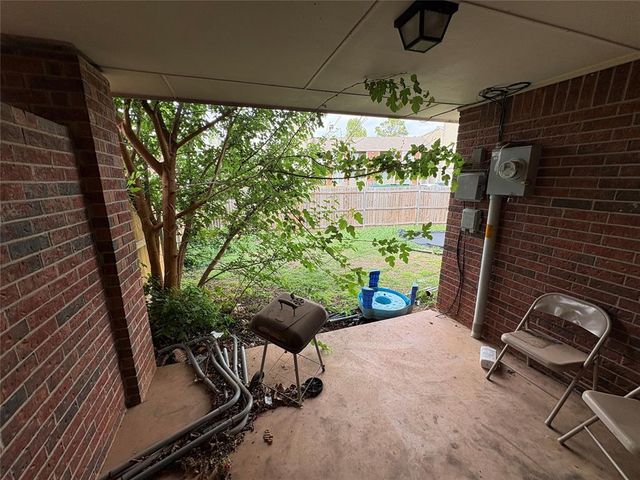 2631 Silvertree Drive, Oklahoma City, OK 73120