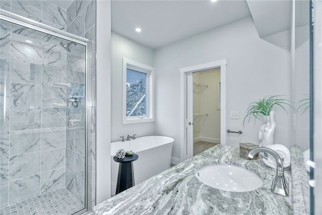 673 Seneca Road, Irondequoit, NY 14622