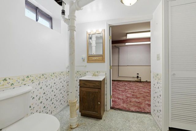 908 GREEN AVENUE, Stevens Point, WI 54481