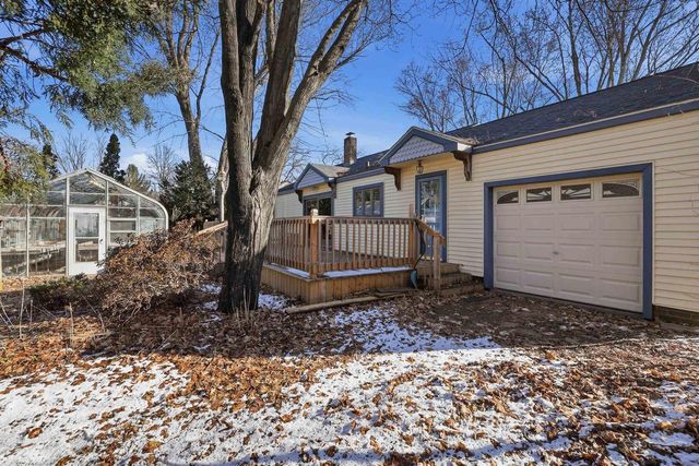 908 GREEN AVENUE, Stevens Point, WI 54481