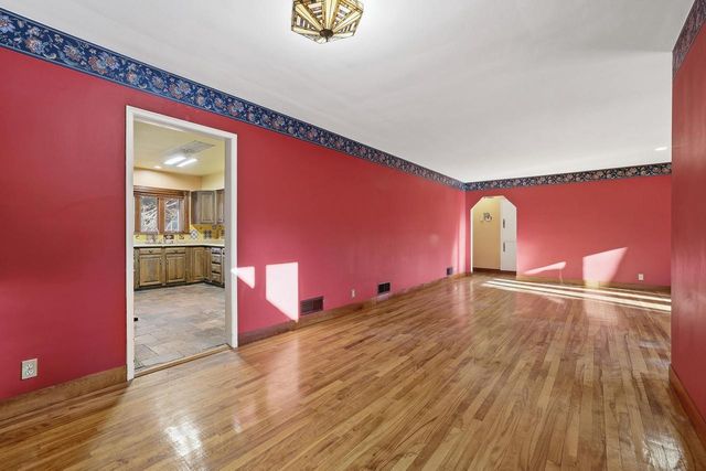 908 GREEN AVENUE, Stevens Point, WI 54481