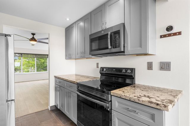8105 NW 61st Street A307, Tamarac, FL 33321