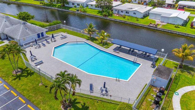 8105 NW 61st Street A307, Tamarac, FL 33321