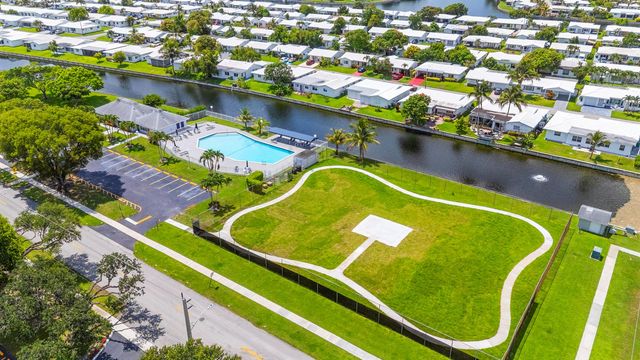 8105 NW 61st Street A307, Tamarac, FL 33321
