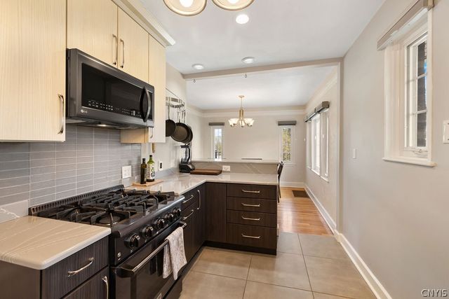 3401 James Street 7, Syracuse, NY 13206