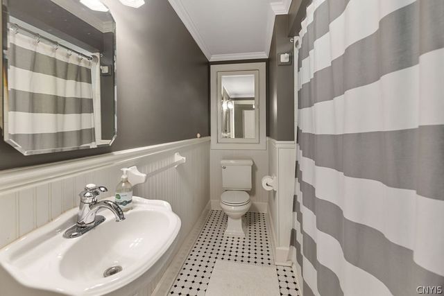 3401 James Street 7, Syracuse, NY 13206