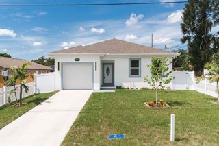 8424 N 16TH STREET, Tampa, FL 33604