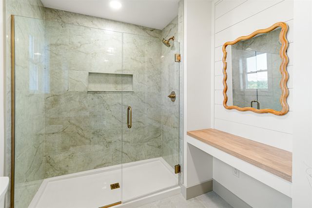 427 Mountain View Road, Williston, VT 05495