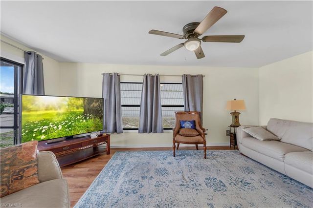 5655 Captain John Smith LOOP, North Fort Myers, FL 33917
