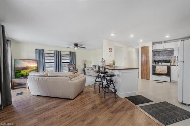 5655 Captain John Smith LOOP, North Fort Myers, FL 33917