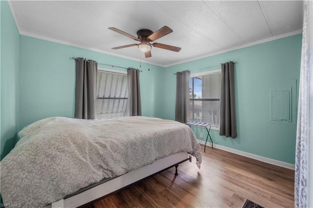 5655 Captain John Smith LOOP, North Fort Myers, FL 33917