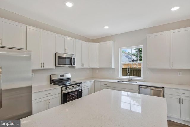 807 HILLSIDE AVE, Edgewater, MD 21037