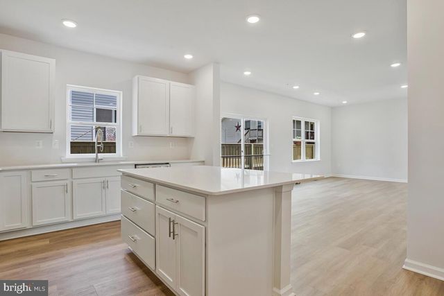 807 HILLSIDE AVE, Edgewater, MD 21037