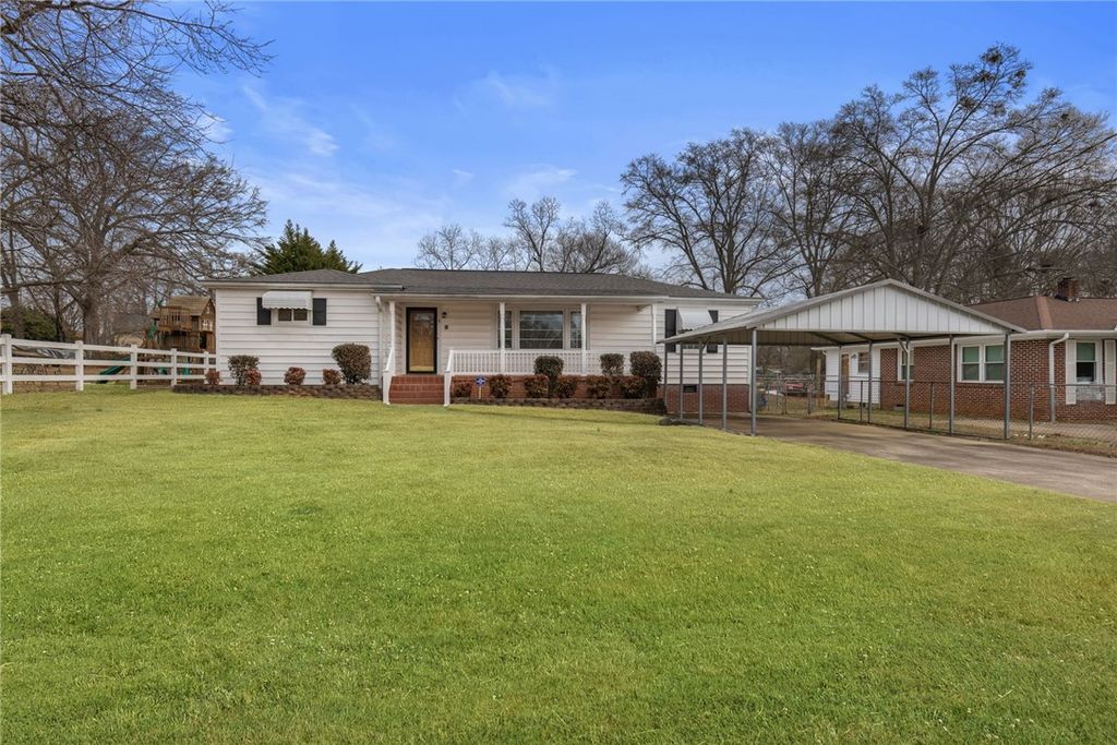 3 Bayne Drive, Greenville, SC 29617