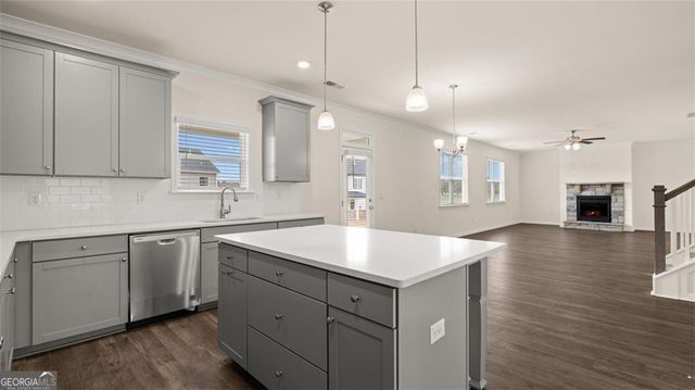 1551 Brookstone Place, Bogart, GA 30622