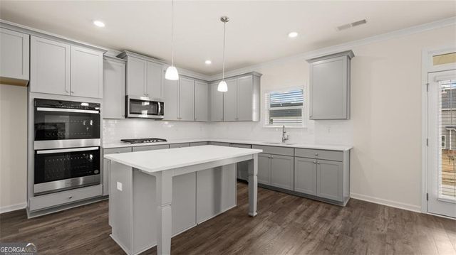 1551 Brookstone Place, Bogart, GA 30622