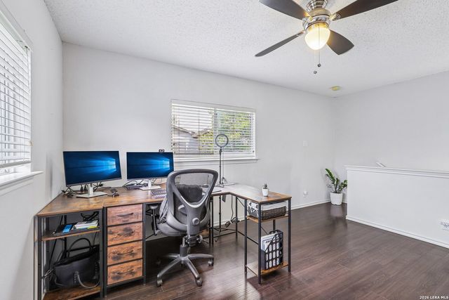 8810 Bridgefield, San Antonio, TX 78240