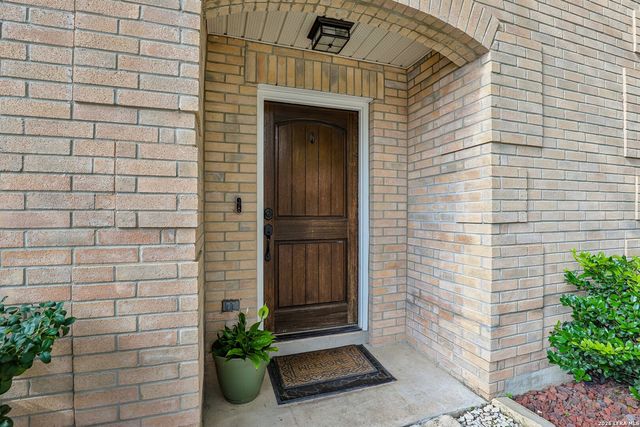 8810 Bridgefield, San Antonio, TX 78240