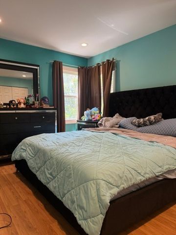 1410 Margate Drive, Buffalo Grove, IL 60089