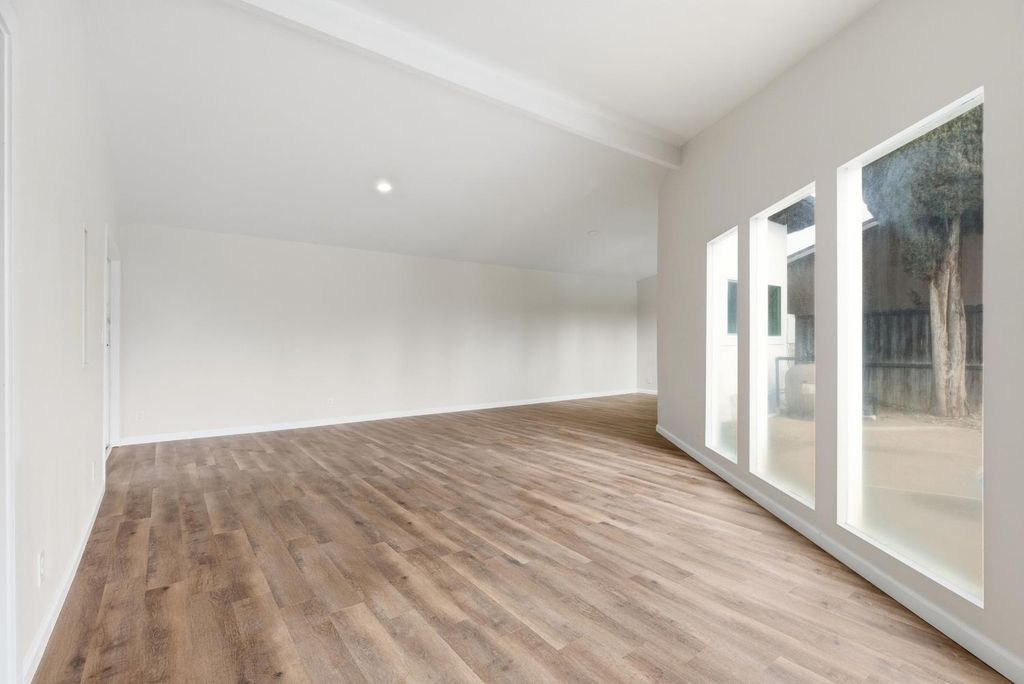 Image 13 of property listing at 4200 Katella Drive, Denair, CA 95316