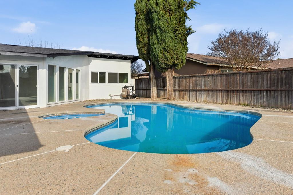 Image 25 of property listing at 4200 Katella Drive, Denair, CA 95316