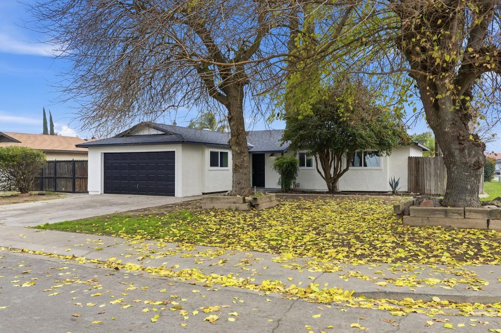 Image 3 of property listing at 4200 Katella Drive, Denair, CA 95316