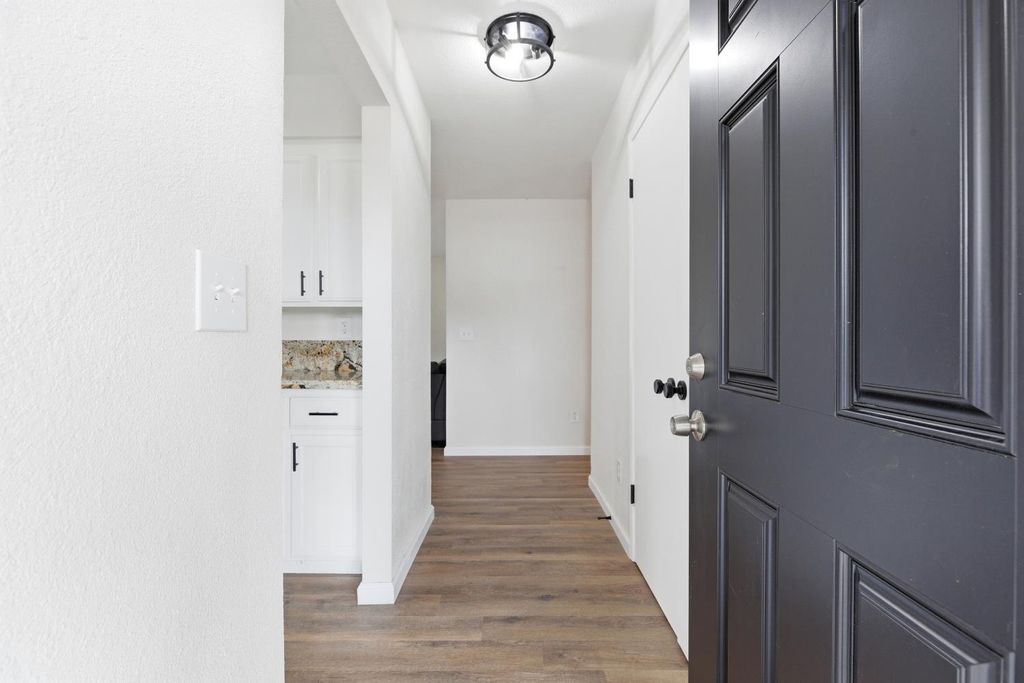 Image 6 of property listing at 4200 Katella Drive, Denair, CA 95316