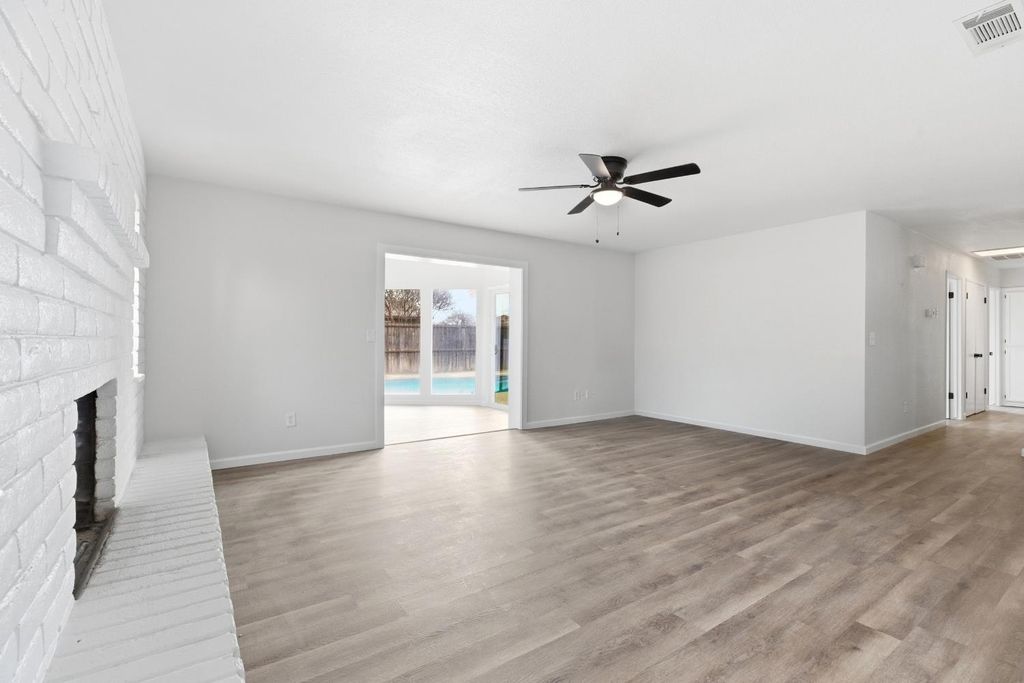 Image 9 of property listing at 4200 Katella Drive, Denair, CA 95316