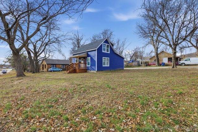 3808 S 31st West Avenue, Tulsa, OK 74107