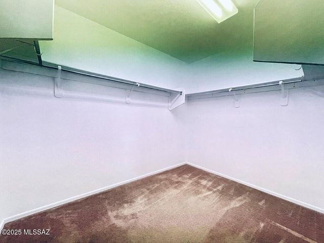 2736 N Neruda Lane, Tucson, AZ 85712