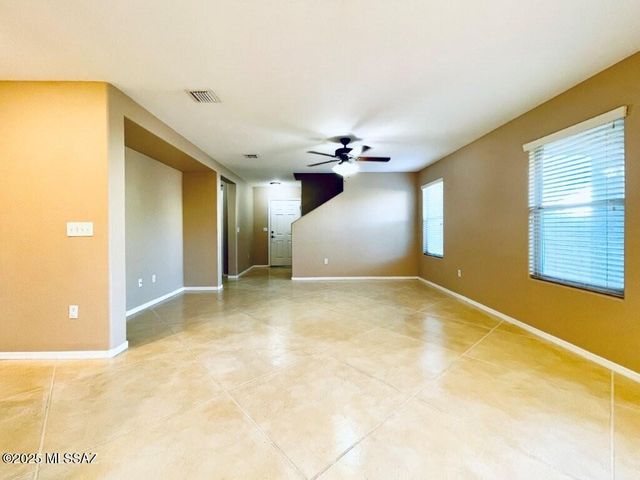2736 N Neruda Lane, Tucson, AZ 85712