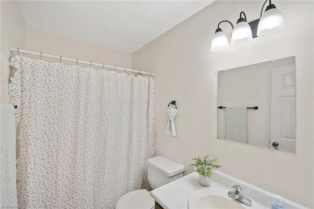 6300 Ridge Haven Road, Greensboro, NC 27410