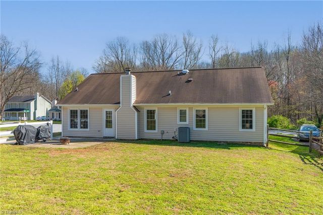 6300 Ridge Haven Road, Greensboro, NC 27410